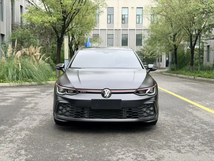 Volkswagen Golf GTI 2021 Model 380TSI DSG GTI – фото 2