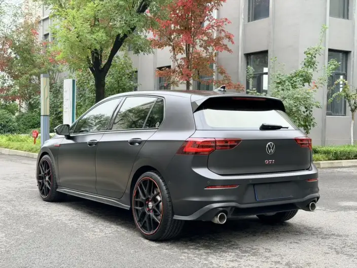 Volkswagen Golf GTI 2021 Model 380TSI DSG GTI – фото 4