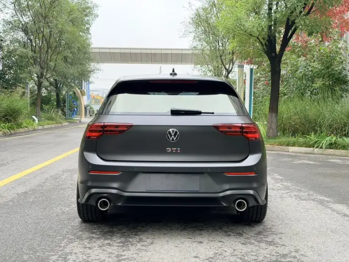Volkswagen Golf GTI 2021 Model 380TSI DSG GTI – фото 5