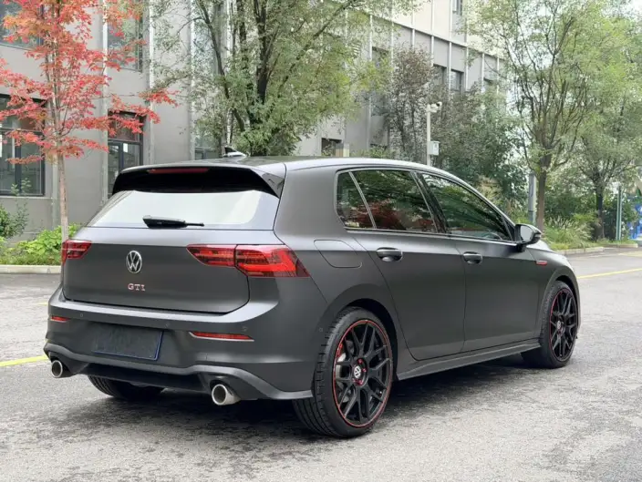 Volkswagen Golf GTI 2021 Model 380TSI DSG GTI – фото 6