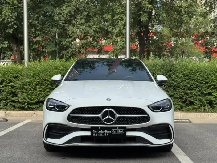 Mercedes-Benz C-Class 2024 Model C 260 L Sports Edition – фото 2