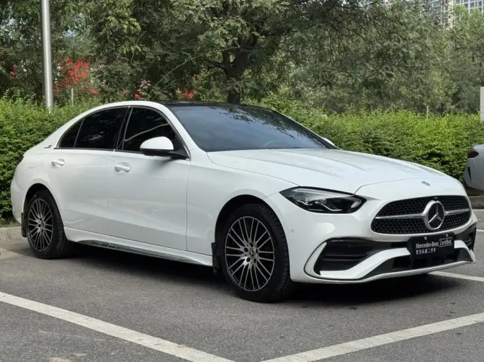 Mercedes-Benz C-Class 2024 Model C 260 L Sports Edition – фото 3