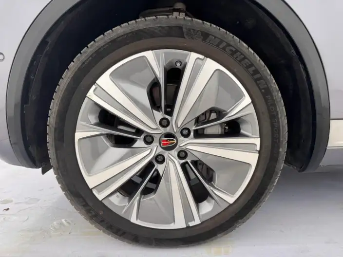 HONGQI E-HS9 2020 Model 460km Flag Xiang Edition VI seat – фото 7