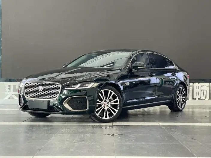 Jaguar XFL 2024 Model 2.0T P250 2WD Exclusive Deluxe Edition – фото 1