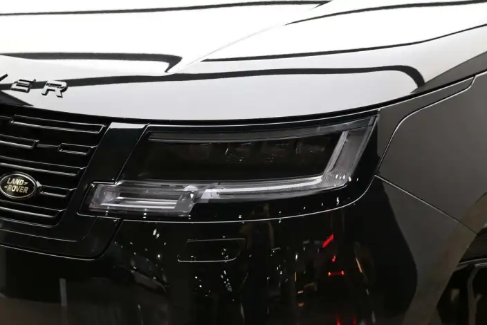 Range Rover 2023 Model 3.0 L6 400PS Shengshi Extended Edition – фото 9
