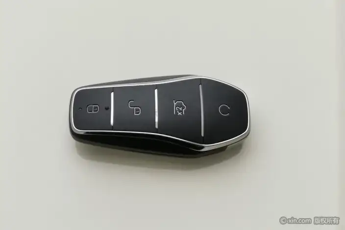 BYD Dolphin 2025 Model Smart Driving Edition 410KM Fashion Edition – фото 5