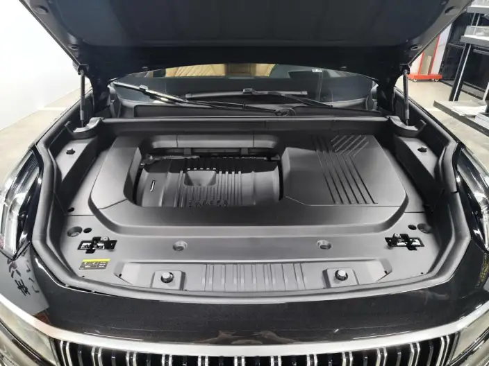 Lynk & Co 09 2024 Model 2.0T 4WD Sports Edition – фото 9