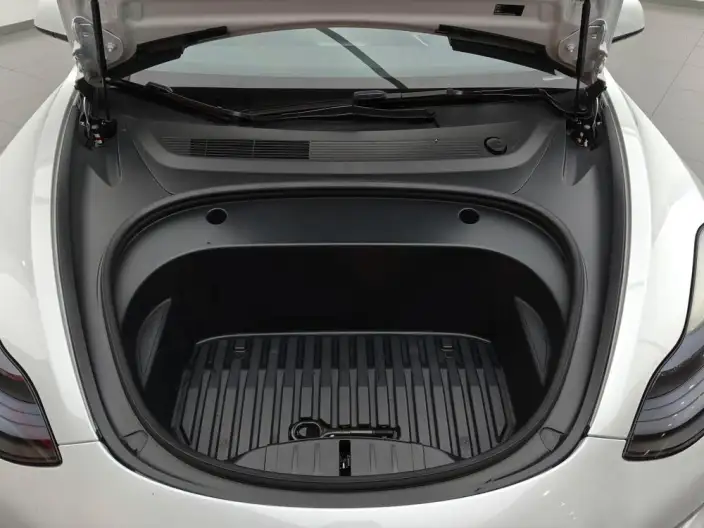 Model 3 2022 Model Rear-wheel drive version – фото 10