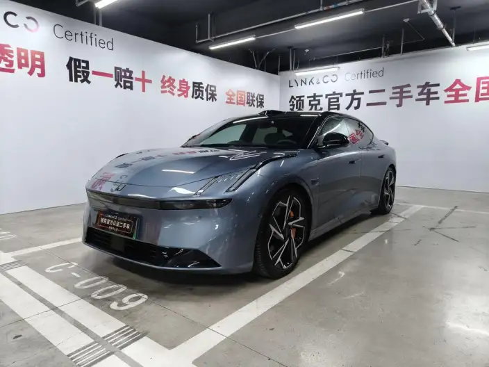 **Lynk & Co Z10** 2024 Model 95kWh 702km 4WD Smart Driving Ultra – фото 1