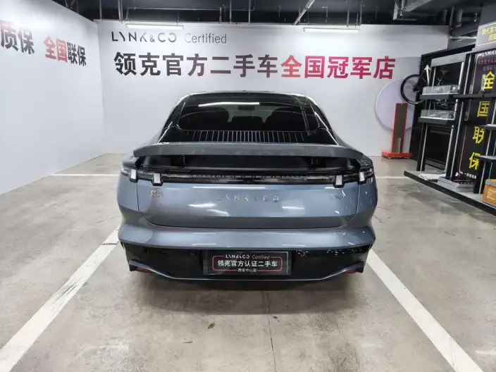 **Lynk & Co Z10** 2024 Model 95kWh 702km 4WD Smart Driving Ultra – фото 6