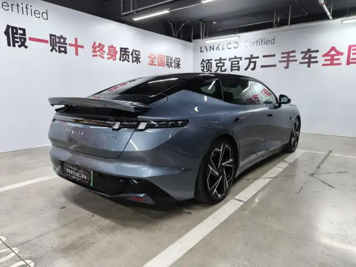 **Lynk & Co Z10** 2024 Model 95kWh 702km 4WD Smart Driving Ultra – фото 7