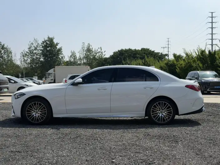 Mercedes-Benz C-Class 2026 Model C 260 L Sports sedan