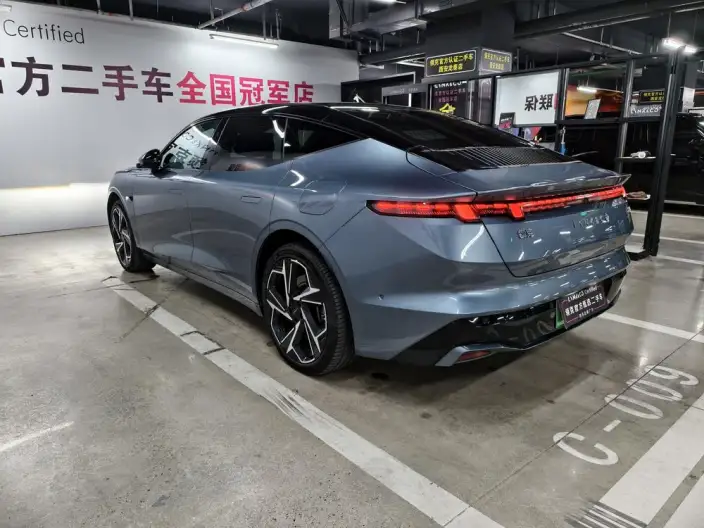 **Lynk & Co Z10** 2024 Model 95kWh 702km 4WD Smart Driving Ultra – фото 5