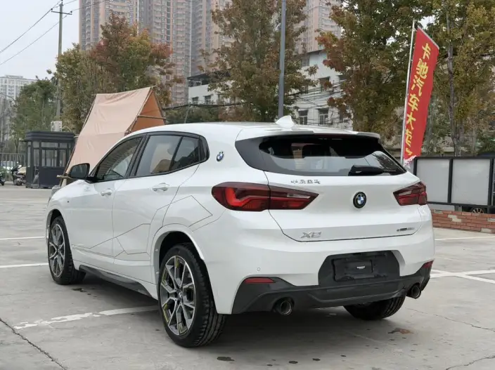 BMW X2 2023 Model sDrive25i Bright Edition – фото 4