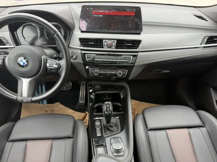 BMW X2 2023 Model sDrive25i Bright Edition – фото 10