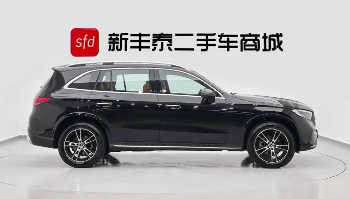 Mercedes-Benz GLC 2026 Model GLC 260 L 4MATIC Luxury Model 5 seat – фото 7