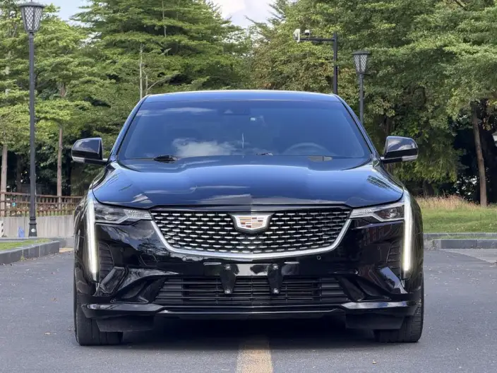 Cadillac CT4 2023 Model 28T Luxury Model – фото 2