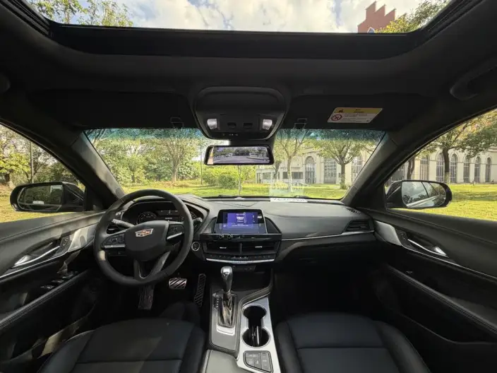 Cadillac CT4 2023 Model 28T Luxury Model – фото 10