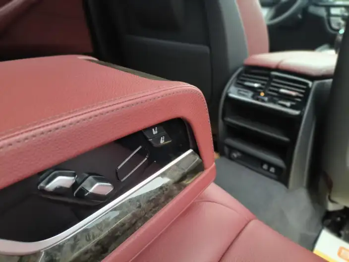 BMW 5 Series 2020 Model 530Li Exclusive Model M Sports Set – фото 9