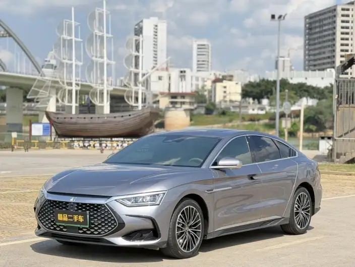 BYD Han DM 2024 Model DM-i Honor Edition 121KM Exclusive Model – фото 1