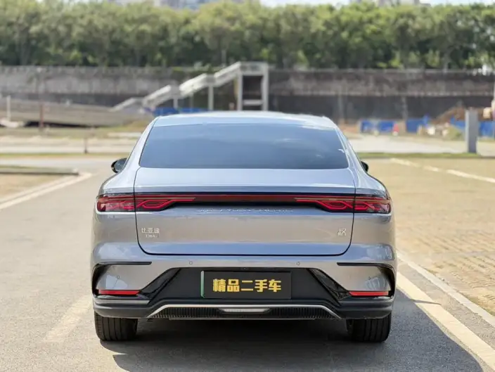 BYD Han DM 2024 Model DM-i Honor Edition 121KM Exclusive Model – фото 5