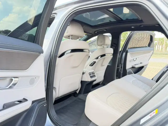 BYD Han DM 2024 Model DM-i Honor Edition 121KM Exclusive Model – фото 10