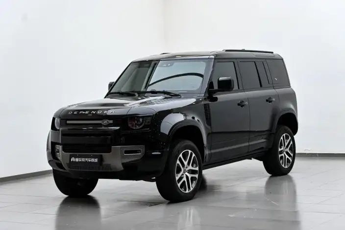 Land Rover Defender 2024 Model 110 3.0T P400 X-Dynamic HSE – фото 1