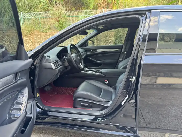 Honda INSPIRE 2022 Model 260TURBO Exquisite Edition – фото 8