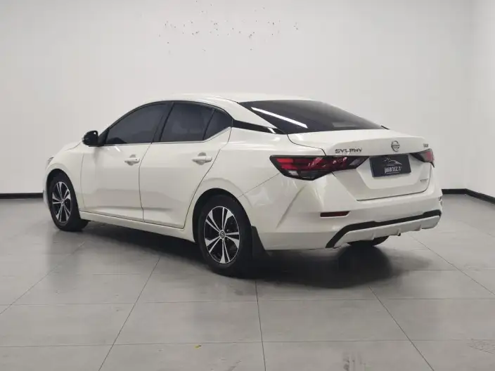 Nissan Sylphy 2020 Model 1.6L XL CVT Yuexiang Edition – фото 5