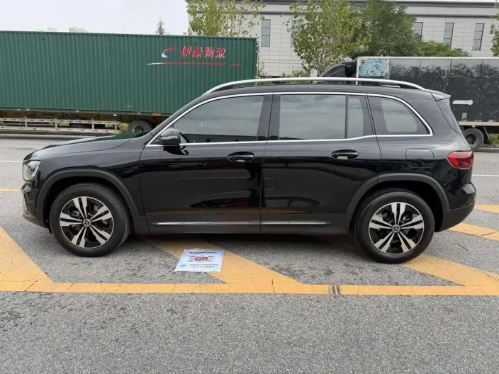 Mercedes-Benz GLB 2024 Model Facelift GLB 200 Dynamic Model – фото 4