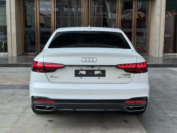 Audi A4 L 2022 Model 40 TFSI Luxury Dynamic Model – фото 4