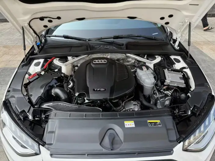 Audi A4 L 2022 Model 40 TFSI Luxury Dynamic Model – фото 8