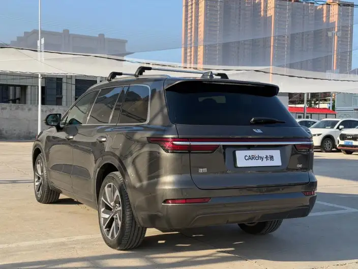 Li Auto ONE 2021 Model Extended Range 6 seat Edition – фото 4
