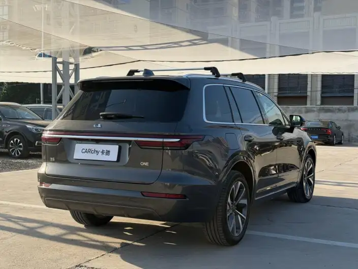 Li Auto ONE 2021 Model Extended Range 6 seat Edition – фото 6