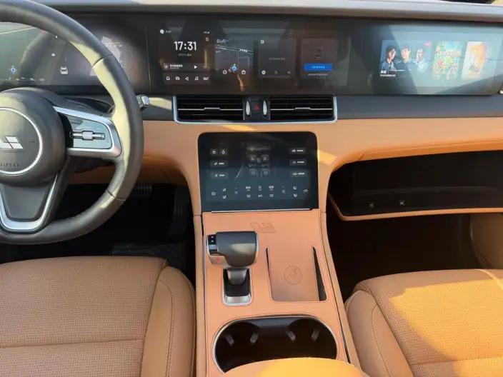 Li Auto ONE 2021 Model Extended Range 6 seat Edition – фото 10