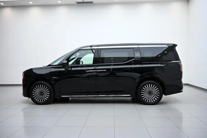 ZEEKR 009 2024 Model VI seat Executive Edition 4WD 108kWh