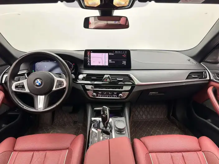 BMW 5 Series 2021 Model Facelift 530Li Exclusive Model M Sports Set – фото 9