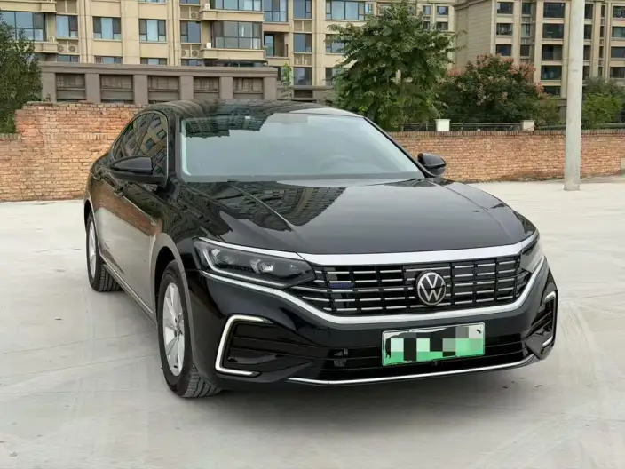 Volkswagen Passat PHEV 2025 Model 430PHEV Hybrid Business Edition – фото 3