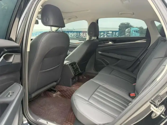 Volkswagen Passat PHEV 2025 Model 430PHEV Hybrid Business Edition – фото 9