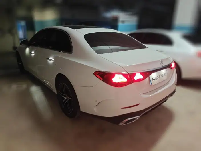 Mercedes-Benz E-Class 2025 Model E 300 L Luxury Model Sports sedan – фото 4