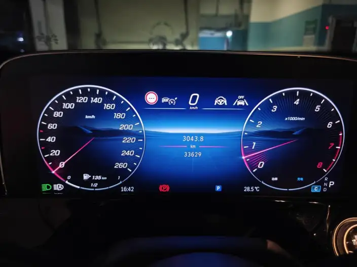 Mercedes-Benz E-Class 2025 Model E 300 L Luxury Model Sports sedan – фото 6