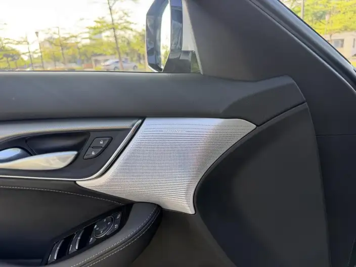 Cadillac CT5 2023 Model 28T Luxury Model Standard Edition – фото 10