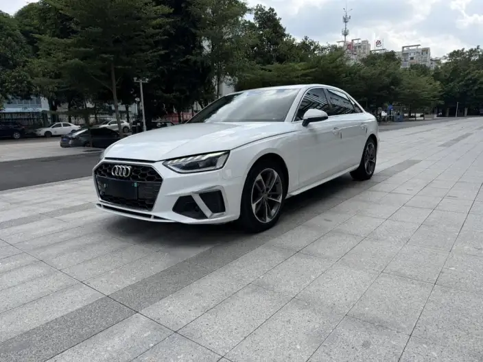 Audi A4 L 2020 Model 40 TFSI Fashion Dynamic Model – фото 1