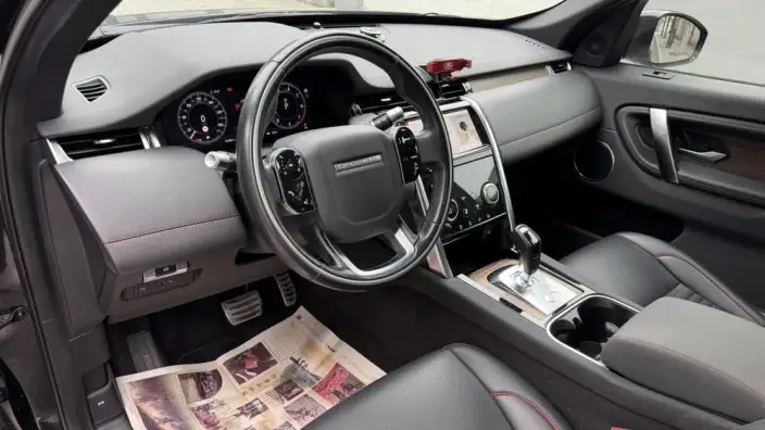 Land Rover Discovery Sport 2020 Model 249PS R-Dynamic SE Performance Technology Edition 5 seat – фото 8