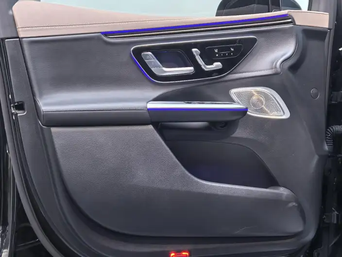 Mercedes-Benz EQE SUV 2024 Model EQE SUV 500 4MATIC Pioneer Edition – фото 8