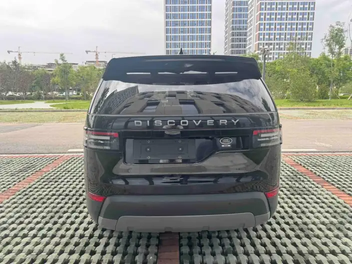 Land Rover Discovery 2020 Model 3.0 V6 SE – фото 5
