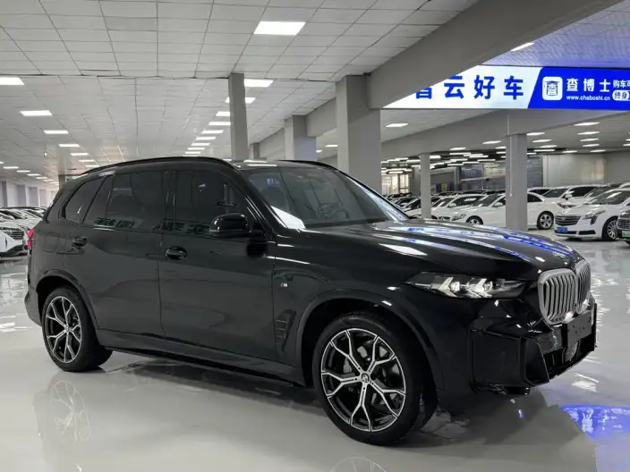 BMW X5 2026 Model xDrive30Li Exclusive Model M Sports Night Set