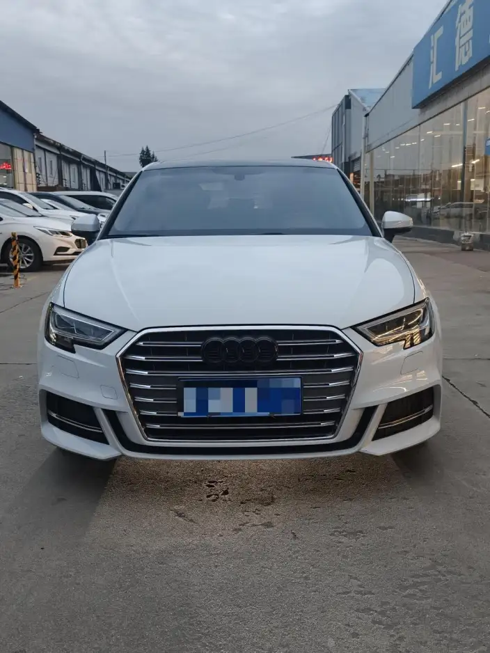 Audi A3 2020 Model Sportback 35 TFSI Fashion Model China V – фото 2