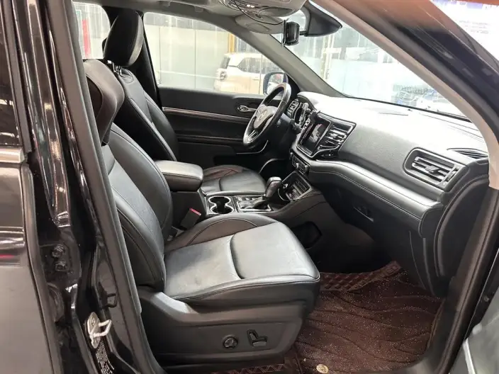 Grand Commander 2020 Model 2.0T 2WD Elite Edition – фото 10
