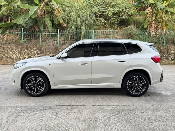 BMW X1 2023 Model sDrive25Li M Sports Set – фото 3